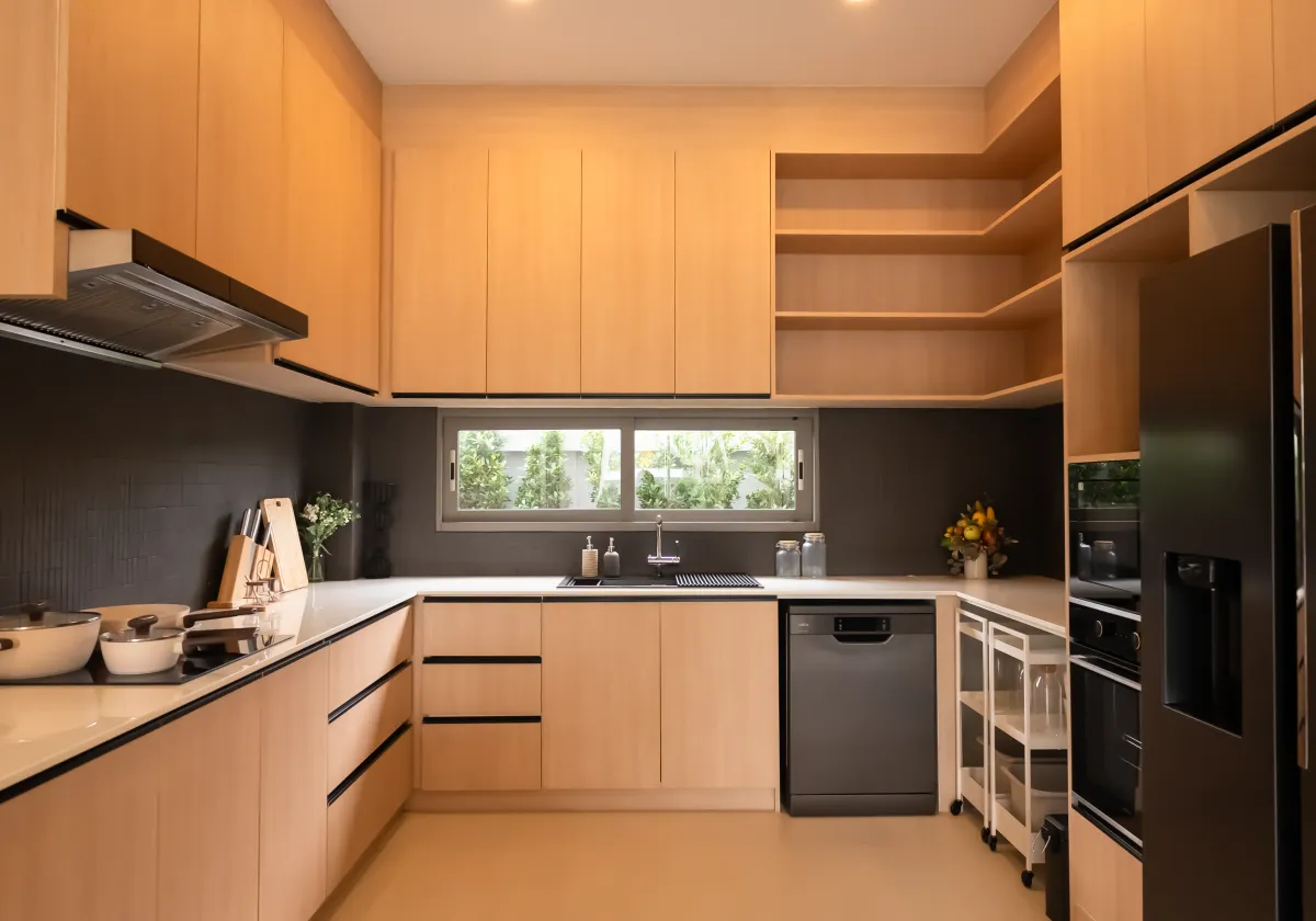 Modern Thai Hotel Ltd