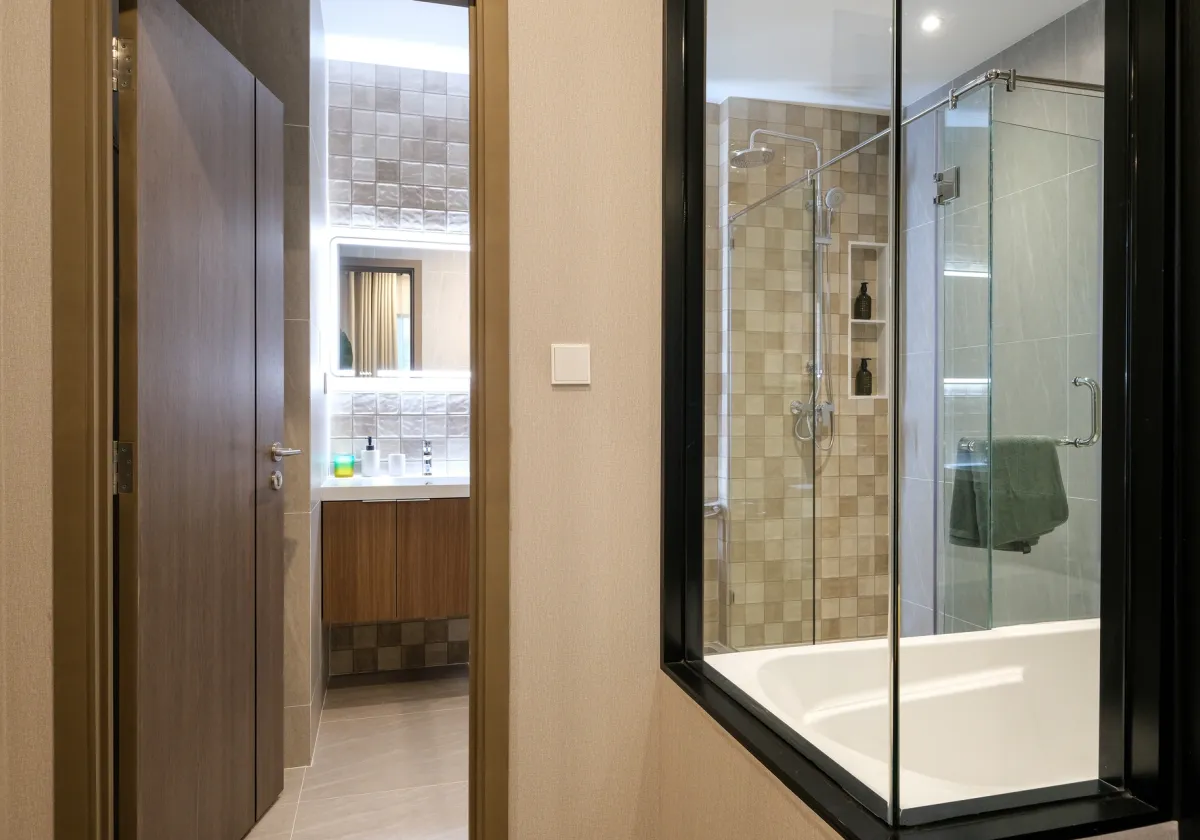 Rhom Bho Property PCL