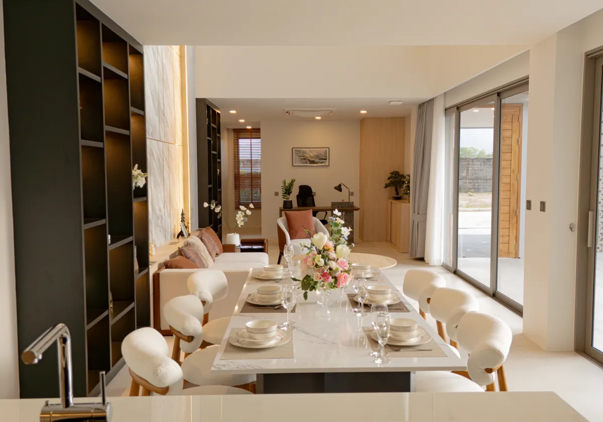 Modern Thai Hotel Ltd