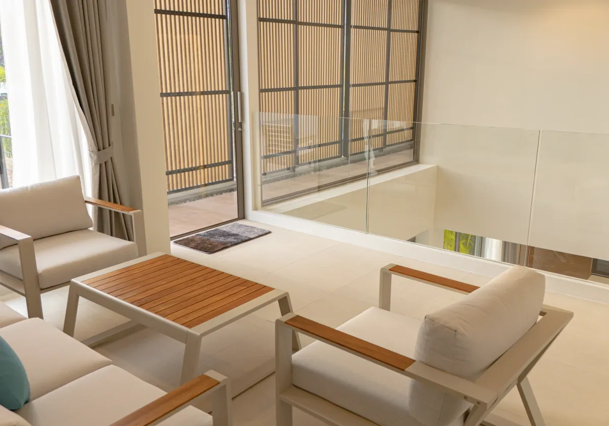 Modern Thai Hotel Ltd